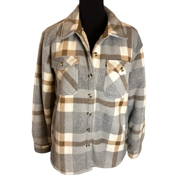 Sage Jackets & Blazers - Sage Collective Sherpa Lined Shacket